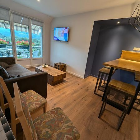 Logis Hotel Le Beau Site ชามบูง-ซัวร์-แลค ภายนอก รูปภาพ