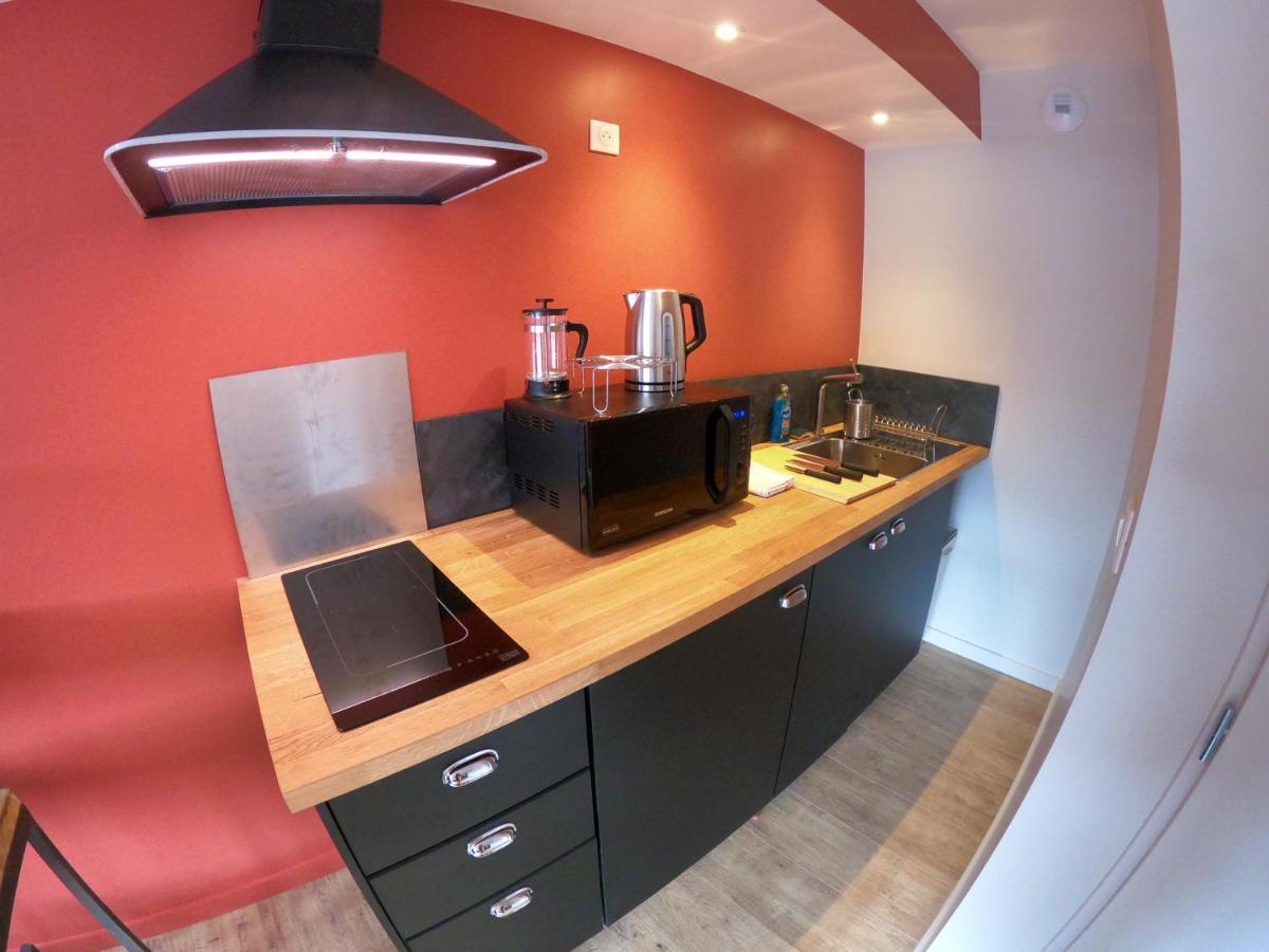 Logis Hotel Le Beau Site ชามบูง-ซัวร์-แลค ภายนอก รูปภาพ