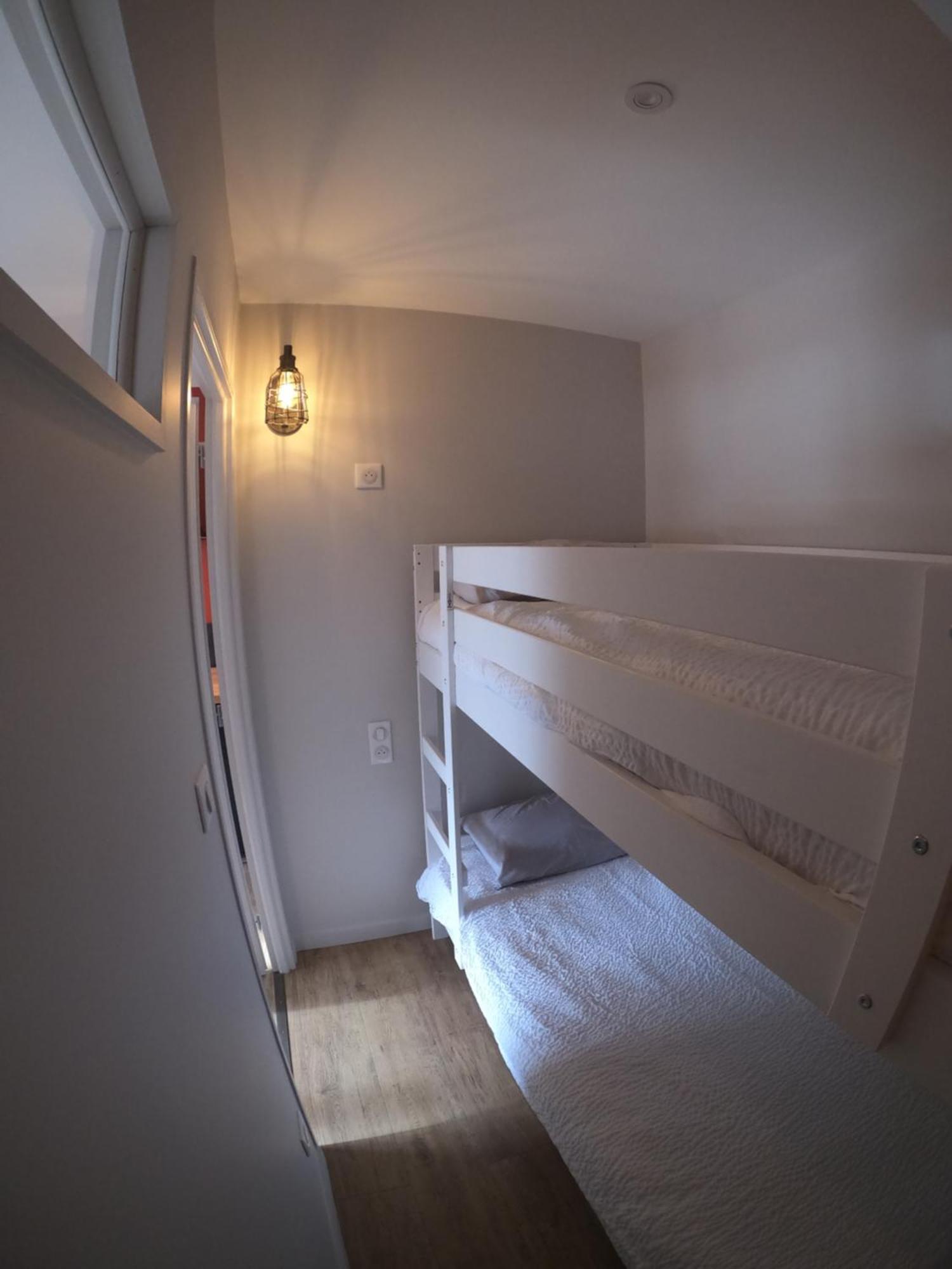 Logis Hotel Le Beau Site ชามบูง-ซัวร์-แลค ภายนอก รูปภาพ