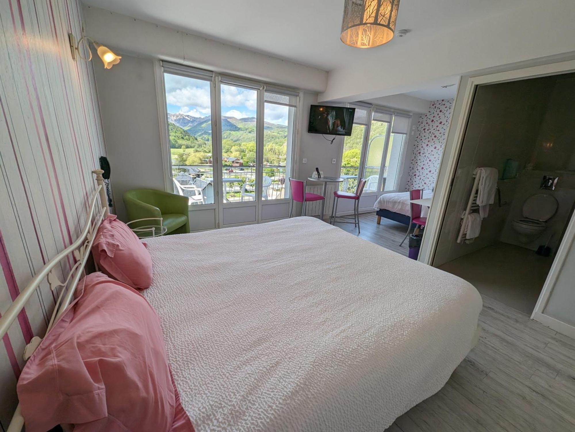 Logis Hotel Le Beau Site ชามบูง-ซัวร์-แลค ภายนอก รูปภาพ